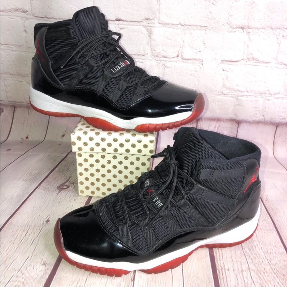 Air Jordan 11 retro (GS) bred 7Y